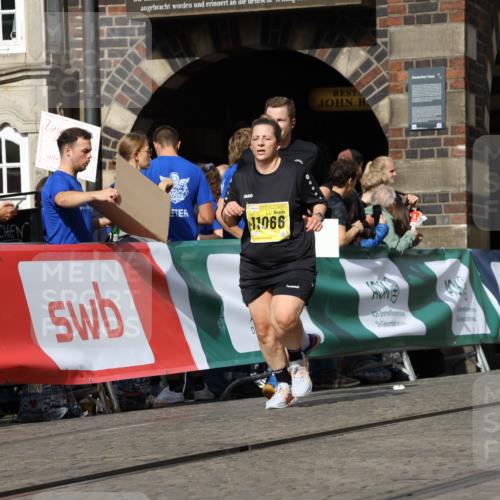 13.09.2026 - 21. swb-Marathon Bremen Strokosch-Dieckow http://msf.ph/oto/10385155 13.09.2026 11:06:56 Ziel 10323, 10654, 10795, 10849, 10853, 10989, 11021, 11028, 11240, 11370, 12146, 12217, 12485, 10156, 10360, 11100, 11257, 11393, 11439, 11684, 11696, 12255 meine-sportfotos.de