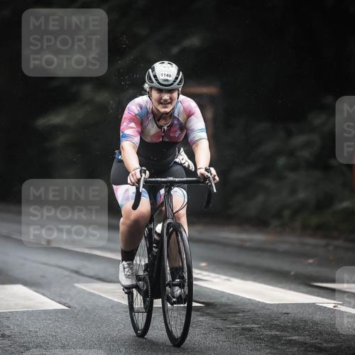 13.09.2026 - Stadtparktriathlon H.Heesch http://msf.ph/oto/10385174 13.09.2026 12:38:19 Radfahren 1123, 1128, 1140, 1194, 1228 meine-sportfotos.de