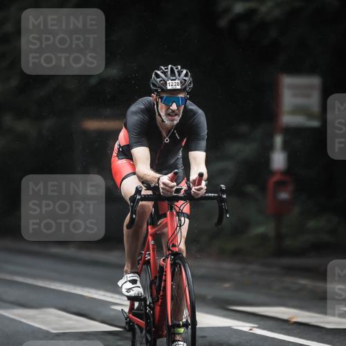 13.09.2026 - Stadtparktriathlon H.Heesch http://msf.ph/oto/10385197 13.09.2026 12:38:21 Radfahren 1097, 1128, 1140, 1164, 1193, 1194, 1228 meine-sportfotos.de