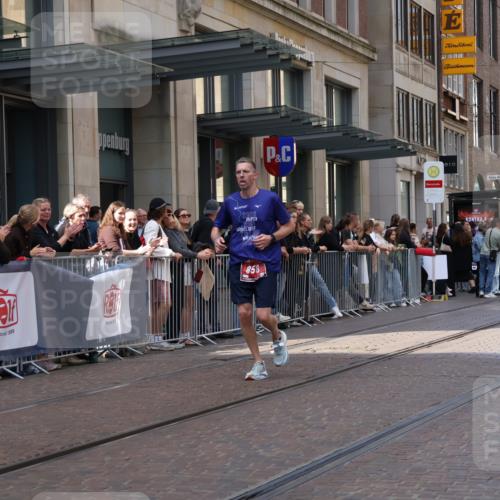 13.09.2026 - 21. swb-Marathon Bremen Strokosch-Dieckow http://msf.ph/oto/10385211 13.09.2026 12:51:23 Ziel 482, 943, 1126, 858, 1453, 3617, 13033 meine-sportfotos.de