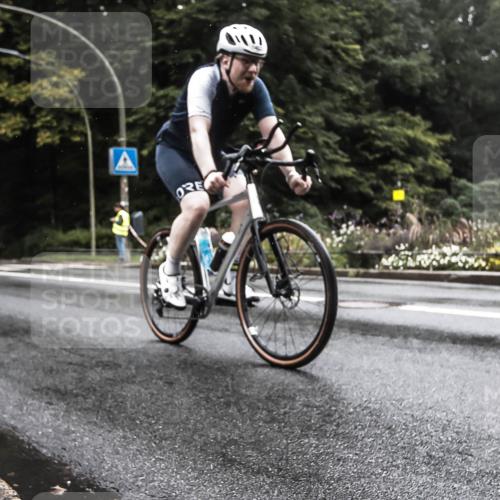 13.09.2026 - Stadtparktriathlon H.Heesch http://msf.ph/oto/10385215 13.09.2026 13:13:11 Radfahren 1192, 1316, 1402 meine-sportfotos.de