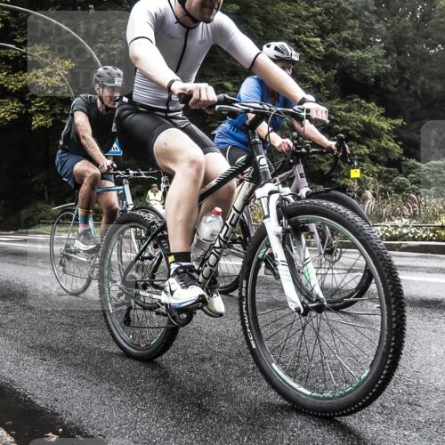13.09.2026 - Stadtparktriathlon H.Heesch http://msf.ph/oto/10385237 13.09.2026 13:13:31 Radfahren 1208, 1311, 1372, 1401, 1424 meine-sportfotos.de