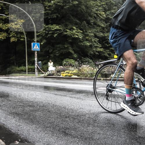 13.09.2026 - Stadtparktriathlon H.Heesch http://msf.ph/oto/10385240 13.09.2026 13:13:31 Radfahren 1208, 1311, 1372, 1401, 1424 meine-sportfotos.de