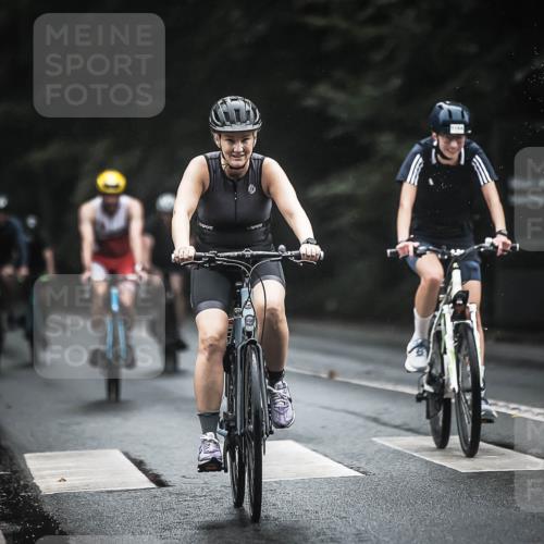 13.09.2026 - Stadtparktriathlon H.Heesch http://msf.ph/oto/10385245 13.09.2026 12:38:25 Radfahren 950, 959, 1097, 1128, 1140, 1164, 1193, 1194, 1204, 1228 meine-sportfotos.de
