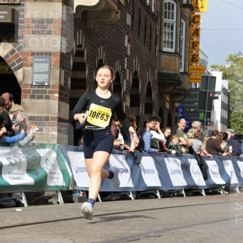 13.09.2026 - 21. swb-Marathon Bremen Strokosch-Dieckow http://msf.ph/oto/10385278 13.09.2026 11:07:02 Ziel 10323, 10378, 10654, 10663, 10795, 10849, 10989, 11021, 11066, 11240, 11370, 12124, 12146, 12219, 12249, 10156, 10360, 11100, 11246, 11393, 11439, 11600, 11684, 11696, 11759, 11822, 11823, 12255 meine-sportfotos.de