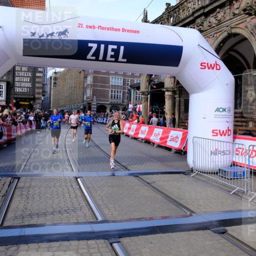 13.09.2026 - 21. swb-Marathon Bremen Tim E. http://msf.ph/oto/10385287 13.09.2026 13:23:14 Ziel 913, 1809, 1935, 1963, 2040, 2367, 2914, 3098, 3145, 3233, 3560, 5114, 6737, 6792, 7909, 8377, 8646, 8671, 8672, 8819, 8820, 9921 meine-sportfotos.de