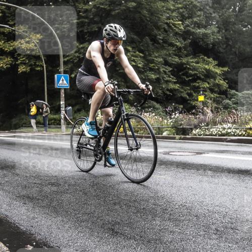 13.09.2026 - Stadtparktriathlon H.Heesch http://msf.ph/oto/10385290 13.09.2026 13:14:11 Radfahren 1265, 1344, 1473 meine-sportfotos.de