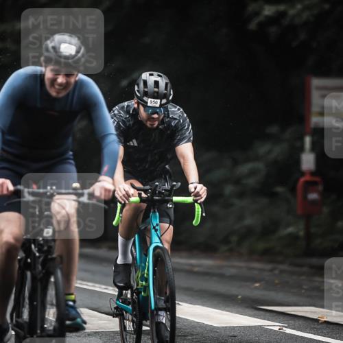 13.09.2026 - Stadtparktriathlon H.Heesch http://msf.ph/oto/10385309 13.09.2026 12:38:29 Radfahren 950, 959, 1097, 1105, 1128, 1164, 1193, 1204, 1282 meine-sportfotos.de