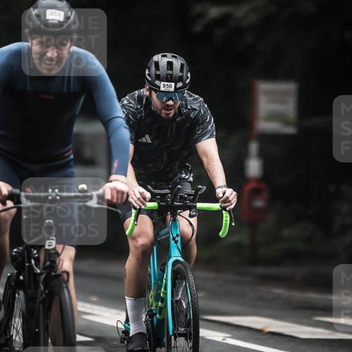13.09.2026 - Stadtparktriathlon H.Heesch http://msf.ph/oto/10385318 13.09.2026 12:38:30 Radfahren 950, 959, 1097, 1105, 1128, 1133, 1164, 1193, 1204, 1282 meine-sportfotos.de