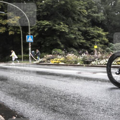 13.09.2026 - Stadtparktriathlon H.Heesch http://msf.ph/oto/10385345 13.09.2026 13:14:51 Radfahren 1460 meine-sportfotos.de