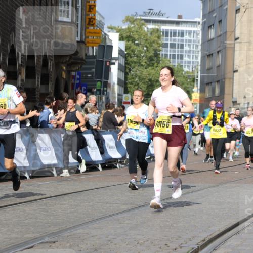 13.09.2026 - 21. swb-Marathon Bremen Strokosch-Dieckow http://msf.ph/oto/10385403 13.09.2026 11:07:13 Ziel 10378, 10663, 11066, 11257, 11370, 12124, 12146, 12219, 12249, 10205, 10488, 10695, 10748, 11123, 11246, 11417, 11759, 11767, 11865, 11917, 12020, 12173, 12210, 12266, 12536 meine-sportfotos.de