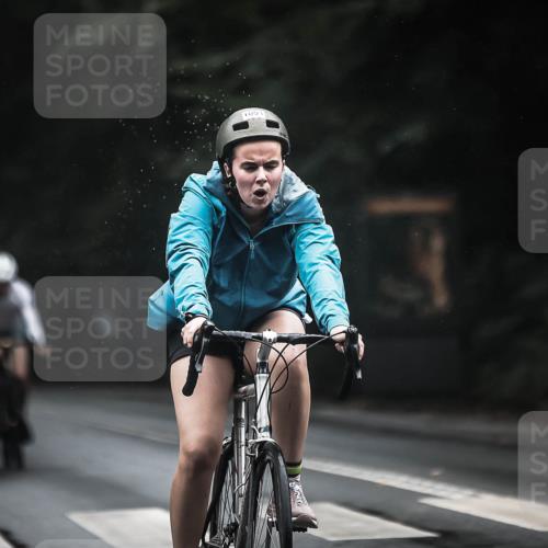 13.09.2026 - Stadtparktriathlon H.Heesch http://msf.ph/oto/10385419 13.09.2026 12:38:45 Radfahren 996, 1091, 1154, 1176, 1202, 1299 meine-sportfotos.de