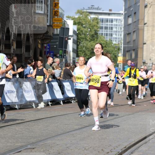 13.09.2026 - 21. swb-Marathon Bremen Strokosch-Dieckow http://msf.ph/oto/10385423 13.09.2026 11:07:13 Ziel 10378, 10663, 11066, 11257, 11370, 12124, 12146, 12219, 12249, 10205, 10488, 10695, 10748, 11123, 11246, 11417, 11759, 11767, 11865, 11917, 12020, 12173, 12210, 12266, 12536 meine-sportfotos.de