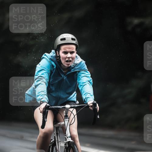 13.09.2026 - Stadtparktriathlon H.Heesch http://msf.ph/oto/10385425 13.09.2026 12:38:46 Radfahren 996, 1091, 1154, 1202, 1299 meine-sportfotos.de