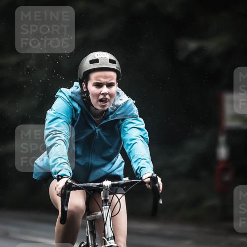 13.09.2026 - Stadtparktriathlon H.Heesch http://msf.ph/oto/10385429 13.09.2026 12:38:46 Radfahren 996, 1091, 1154, 1202, 1299 meine-sportfotos.de