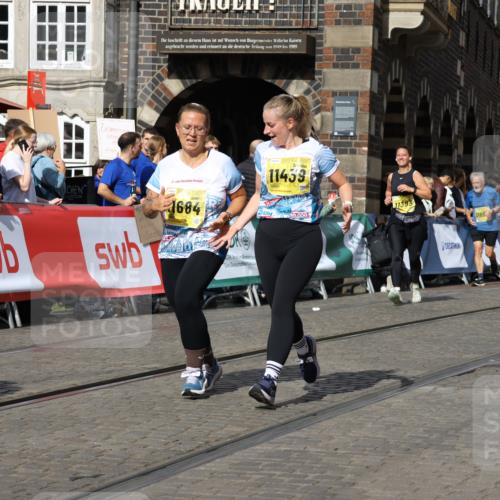 13.09.2026 - 21. swb-Marathon Bremen Strokosch-Dieckow http://msf.ph/oto/10385447 13.09.2026 11:07:17 Ziel 10156, 10360, 10378, 10663, 11066, 11257, 11439, 11684, 12124, 12219, 12249, 10138, 10205, 10488, 10501, 10695, 10748, 11123, 11417, 11767, 11865, 11917, 12020, 12173, 12210, 12266, 12277, 12536 meine-sportfotos.de