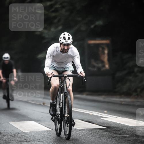 13.09.2026 - Stadtparktriathlon H.Heesch http://msf.ph/oto/10385451 13.09.2026 12:38:48 Radfahren 996, 1091, 1109, 1154, 1202, 1299 meine-sportfotos.de