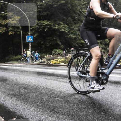 13.09.2026 - Stadtparktriathlon H.Heesch http://msf.ph/oto/10385471 13.09.2026 13:16:20 Radfahren 1097, 1263, 1264, 1351, 1383, 1437, 1457 meine-sportfotos.de