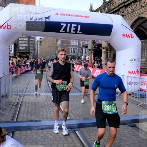13.09.2026 - 21. swb-Marathon Bremen Tim E. http://msf.ph/oto/10385476 13.09.2026 13:23:26 Ziel 1809, 1900, 1935, 2306, 2367, 2427, 2827, 2914, 2961, 3098, 3233, 3374, 3729, 3920, 5114, 7909, 8045, 8231, 8304, 8377, 8671, 8672, 8732, 8787, 8819, 8820, 9827, 9921, 10127 meine-sportfotos.de