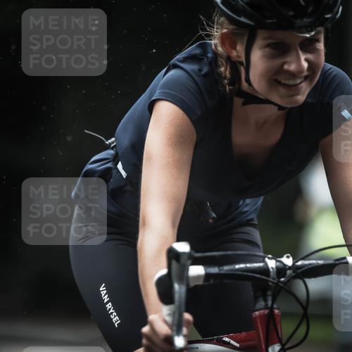 13.09.2026 - Stadtparktriathlon H.Heesch http://msf.ph/oto/10385534 13.09.2026 12:38:55 Radfahren 1109, 1202, 1273, 1299 meine-sportfotos.de