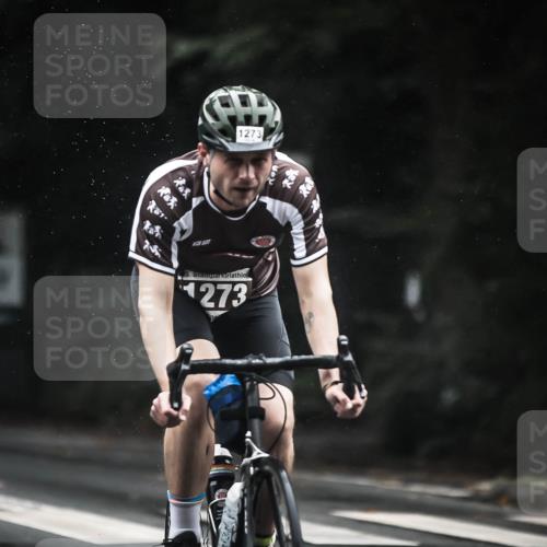 13.09.2026 - Stadtparktriathlon H.Heesch http://msf.ph/oto/10385543 13.09.2026 12:38:57 Radfahren 1109, 1208, 1273 meine-sportfotos.de