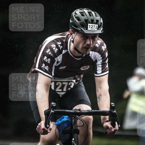 13.09.2026 - Stadtparktriathlon H.Heesch http://msf.ph/oto/10385554 13.09.2026 12:38:57 Radfahren 1109, 1208, 1273 meine-sportfotos.de
