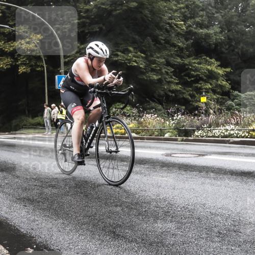 13.09.2026 - Stadtparktriathlon H.Heesch http://msf.ph/oto/10385555 13.09.2026 13:17:59 Radfahren 1321, 1382, 1395, 1396, 1472, 1477 meine-sportfotos.de