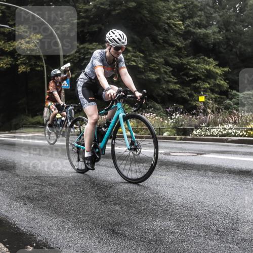 13.09.2026 - Stadtparktriathlon H.Heesch http://msf.ph/oto/10385583 13.09.2026 13:18:03 Radfahren 1209, 1321, 1349, 1359, 1382, 1387, 1395, 1396, 1445 meine-sportfotos.de