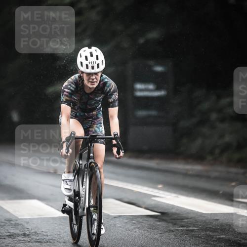 13.09.2026 - Stadtparktriathlon H.Heesch http://msf.ph/oto/10385599 13.09.2026 12:39:10 Radfahren 969, 1111, 1250 meine-sportfotos.de
