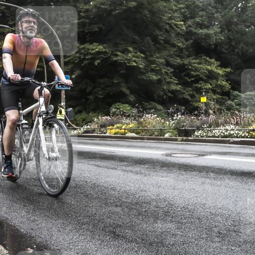 13.09.2026 - Stadtparktriathlon H.Heesch http://msf.ph/oto/10385608 13.09.2026 13:18:10 Radfahren 1290, 1350 meine-sportfotos.de