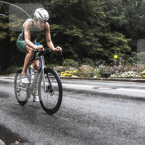 13.09.2026 - Stadtparktriathlon H.Heesch http://msf.ph/oto/10385630 13.09.2026 13:18:26 Radfahren 1325, 1367, 1431 meine-sportfotos.de