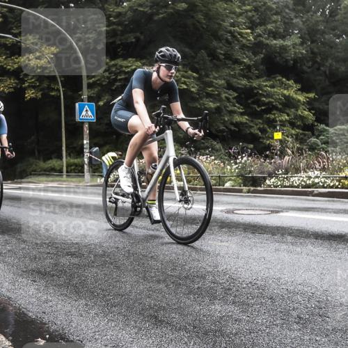 13.09.2026 - Stadtparktriathlon H.Heesch http://msf.ph/oto/10385641 13.09.2026 13:18:42 Radfahren 1357, 1393, 1456 meine-sportfotos.de