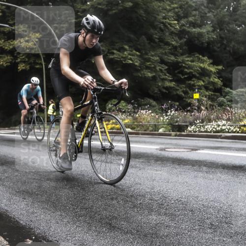 13.09.2026 - Stadtparktriathlon H.Heesch http://msf.ph/oto/10385668 13.09.2026 13:18:53 Radfahren 1363, 1392, 1411, 1468 meine-sportfotos.de