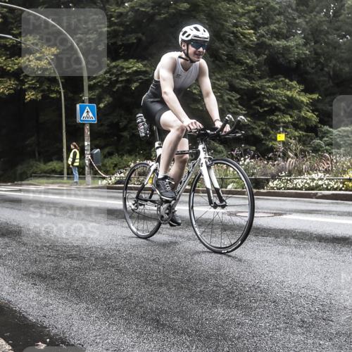 13.09.2026 - Stadtparktriathlon H.Heesch http://msf.ph/oto/10385675 13.09.2026 13:18:58 Radfahren 1243, 1314, 1442 meine-sportfotos.de