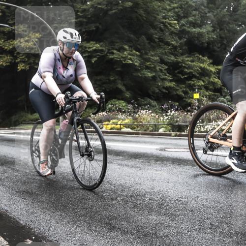 13.09.2026 - Stadtparktriathlon H.Heesch http://msf.ph/oto/10385683 13.09.2026 13:19:02 Radfahren 1212, 1237, 1243, 1438, 1442 meine-sportfotos.de