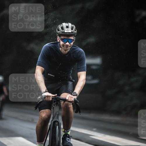 13.09.2026 - Stadtparktriathlon H.Heesch http://msf.ph/oto/10385704 13.09.2026 12:39:24 Radfahren 1114, 1156, 1163, 1189, 1231, 1251, 1262, 1294 meine-sportfotos.de