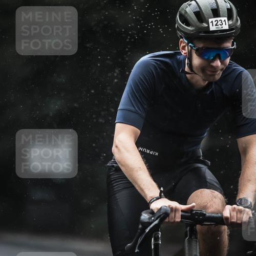 13.09.2026 - Stadtparktriathlon H.Heesch http://msf.ph/oto/10385720 13.09.2026 12:39:25 Radfahren 1114, 1163, 1189, 1231, 1251, 1262, 1294 meine-sportfotos.de