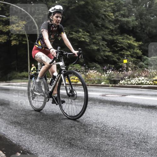 13.09.2026 - Stadtparktriathlon H.Heesch http://msf.ph/oto/10385721 13.09.2026 13:19:34 Radfahren 1334, 1429 meine-sportfotos.de
