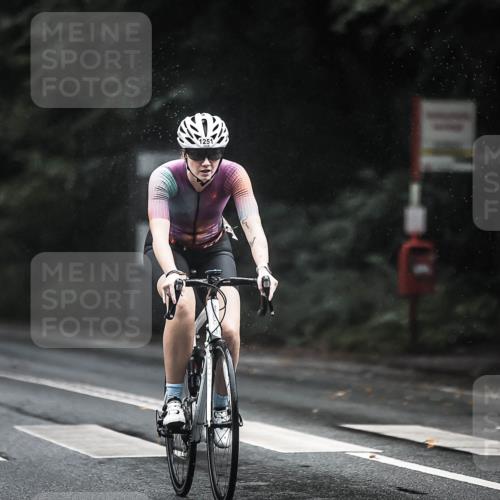13.09.2026 - Stadtparktriathlon H.Heesch http://msf.ph/oto/10385747 13.09.2026 12:39:29 Radfahren 1163, 1174, 1192, 1214, 1231, 1251, 1262, 1294 meine-sportfotos.de