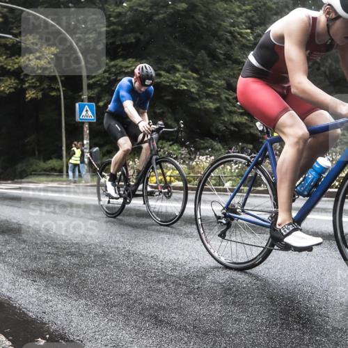 13.09.2026 - Stadtparktriathlon H.Heesch http://msf.ph/oto/10385751 13.09.2026 13:20:01 Radfahren 1339, 1340, 1507 meine-sportfotos.de