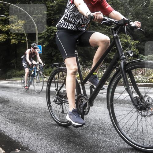 13.09.2026 - Stadtparktriathlon H.Heesch http://msf.ph/oto/10385777 13.09.2026 13:20:39 Radfahren 1293, 1322, 1333, 1401, 1430, 1505 meine-sportfotos.de