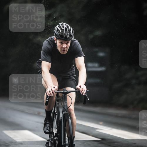 13.09.2026 - Stadtparktriathlon H.Heesch http://msf.ph/oto/10385781 13.09.2026 12:39:32 Radfahren 1163, 1174, 1192, 1214, 1251, 1262, 1294 meine-sportfotos.de