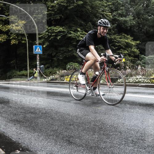 13.09.2026 - Stadtparktriathlon H.Heesch http://msf.ph/oto/10385799 13.09.2026 13:20:55 Radfahren 1346, 1377, 1436 meine-sportfotos.de