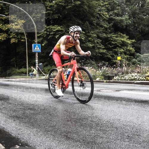 13.09.2026 - Stadtparktriathlon H.Heesch http://msf.ph/oto/10385829 13.09.2026 13:21:17 Radfahren 1216, 1386, 1460 meine-sportfotos.de
