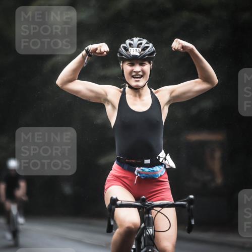 13.09.2026 - Stadtparktriathlon H.Heesch http://msf.ph/oto/10385836 13.09.2026 12:39:42 Radfahren 1118, 1127, 1263, 1268, 1272 meine-sportfotos.de