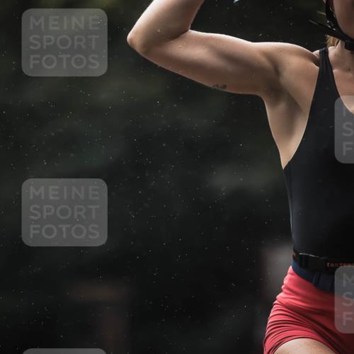 13.09.2026 - Stadtparktriathlon H.Heesch http://msf.ph/oto/10385854 13.09.2026 12:39:43 Radfahren 1118, 1127, 1263, 1268, 1272 meine-sportfotos.de