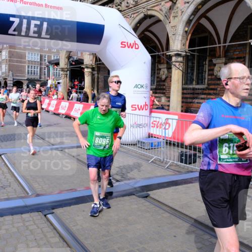 13.09.2026 - 21. swb-Marathon Bremen Tim E. http://msf.ph/oto/10385877 13.09.2026 13:24:05 Ziel 342, 2288, 2485, 2517, 2560, 3642, 4601, 4671, 5011, 5116, 5146, 5231, 5908, 6157, 6332, 6648, 7105, 7216, 7357, 7475, 7761, 8051, 8052, 8095, 8290, 10059, 10115, 13007, 13197 meine-sportfotos.de