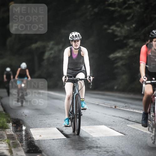 13.09.2026 - Stadtparktriathlon H.Heesch http://msf.ph/oto/10385884 13.09.2026 12:39:47 Radfahren 1118, 1127, 1151, 1263, 1268, 1272 meine-sportfotos.de