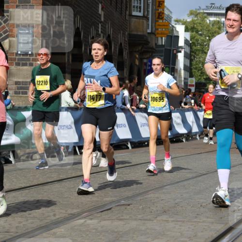13.09.2026 - 21. swb-Marathon Bremen Strokosch-Dieckow http://msf.ph/oto/10385891 13.09.2026 11:07:33 Ziel 10156, 10205, 10360, 10488, 10748, 11100, 11123, 11246, 11393, 11439, 11600, 11684, 11696, 11759, 11822, 11823, 11917, 12020, 12173, 12255, 12266, 12536, 10363, 10364, 10580, 10595, 10661, 10830, 10871, 10907, 10935, 10937, 11037, 11223, 11515, 11643, 11924, 11934, 12097, 12167, 12168, 12194, 12307, 12509 meine-sportfotos.de