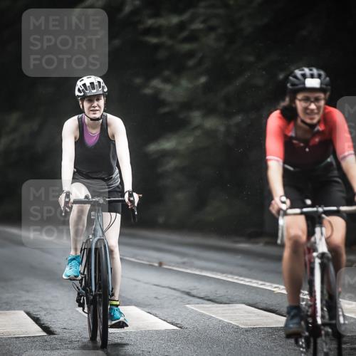 13.09.2026 - Stadtparktriathlon H.Heesch http://msf.ph/oto/10385893 13.09.2026 12:39:47 Radfahren 1118, 1127, 1151, 1263, 1268, 1272 meine-sportfotos.de